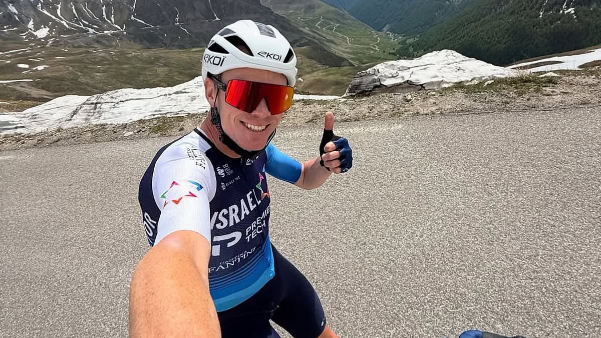Chris Froome seen for the first time since horror crash